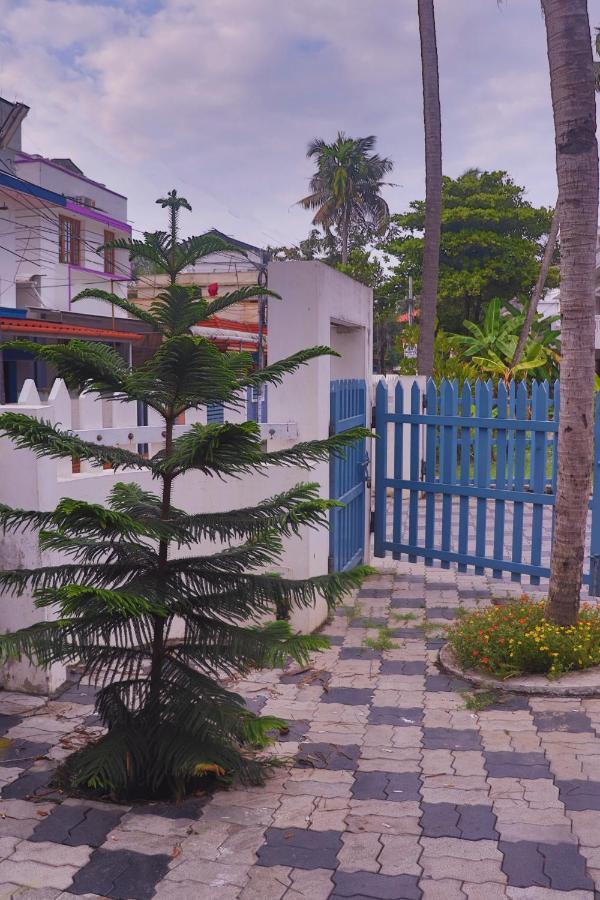Noah'S Ark Hotel Kochi Buitenkant foto